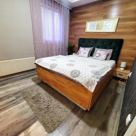 Apartmani Katanera Kraljevo Kültér fotó